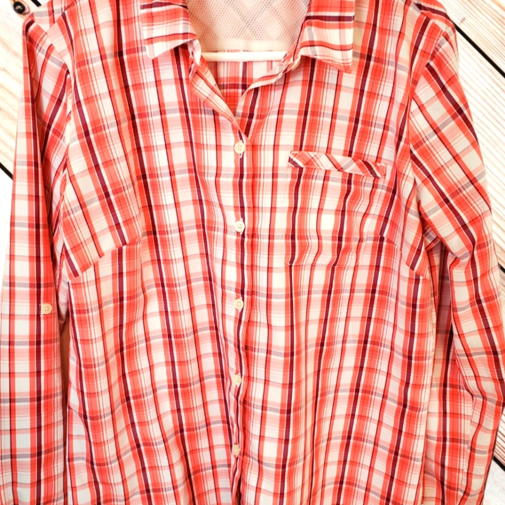 Columbia lightweight Long Sleeve, Button Down Sz M